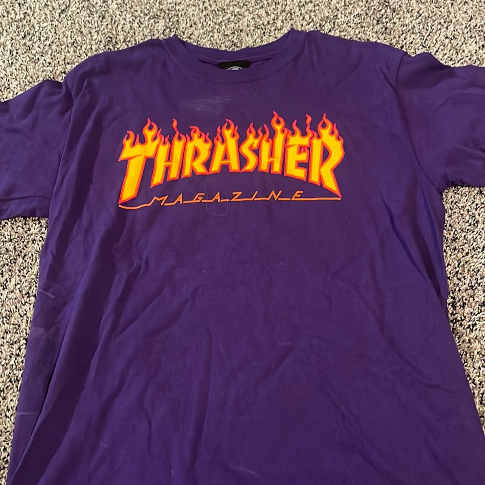Barely warn Thrasher shirt